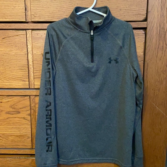 Under Armour Other - 1/4 zip boy’s Under Armour